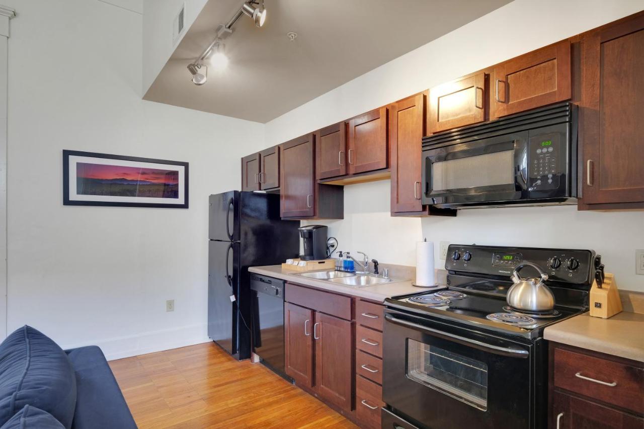 Apartment With King Bed In Downtown Louisville Dış mekan fotoğraf