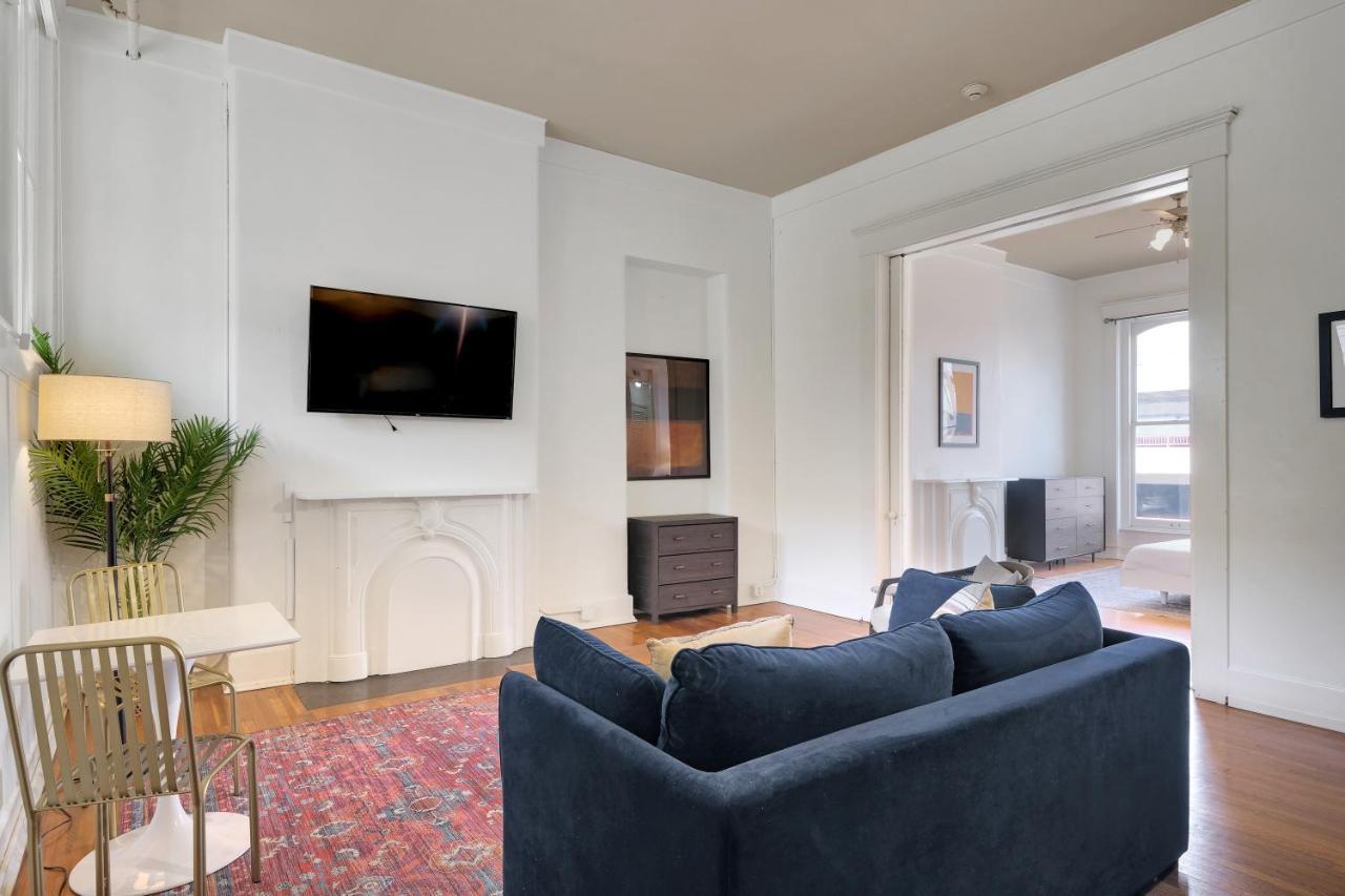 Apartment With King Bed In Downtown Louisville Dış mekan fotoğraf