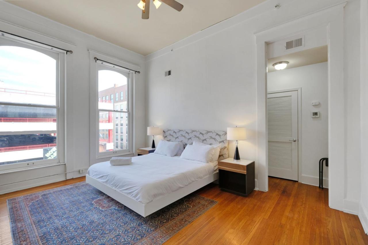 Apartment With King Bed In Downtown Louisville Dış mekan fotoğraf